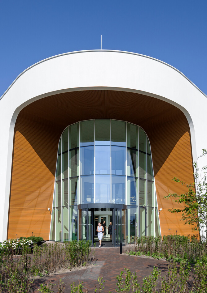 Royal Ahrend healthcare project exterior view of Oogcentrum Noordholland in Heerhugowaard SB200607