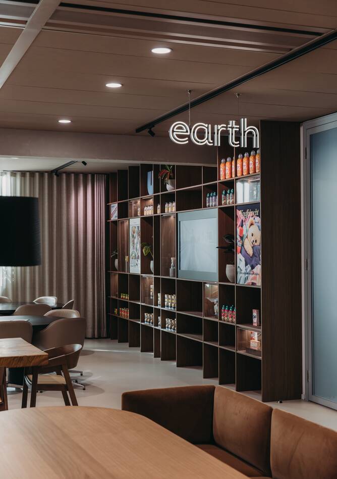 Royal Ahrend office project interior view of Unilever in Rotterdam EB048