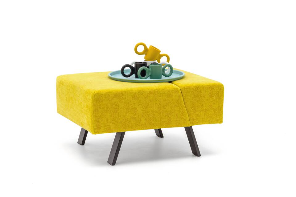 Gispen Sett pouf in matrix 452 with Asy tray and Dombo cup front leftview