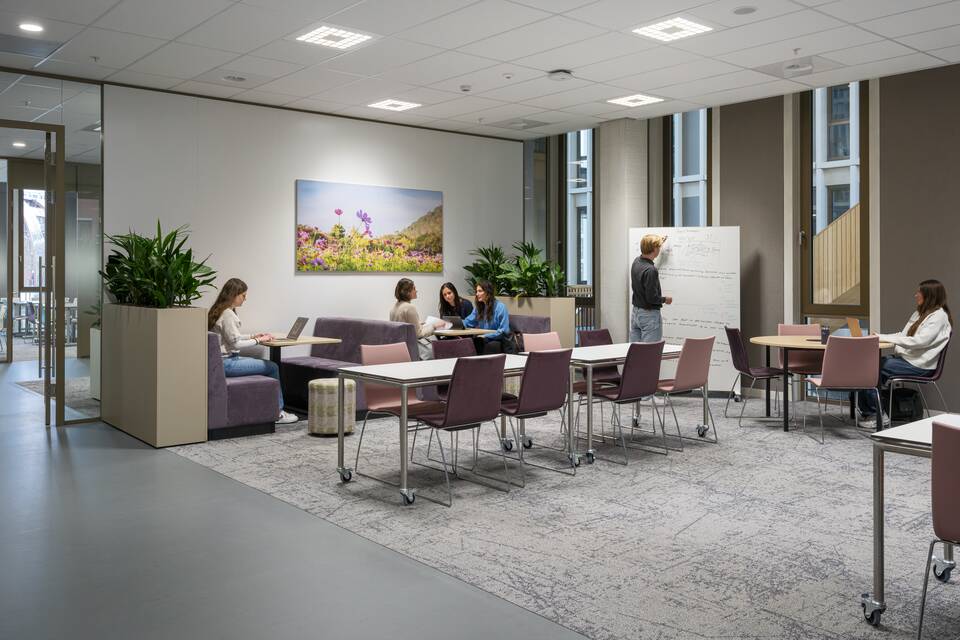 Royal Ahrend education project interior view of  Avans university of applied sciences in s Hertogenbosch SP08
