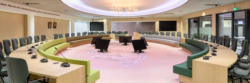 Gispen goverment project interior view of municipality of Land van Cuijk in Boxmeer MB01