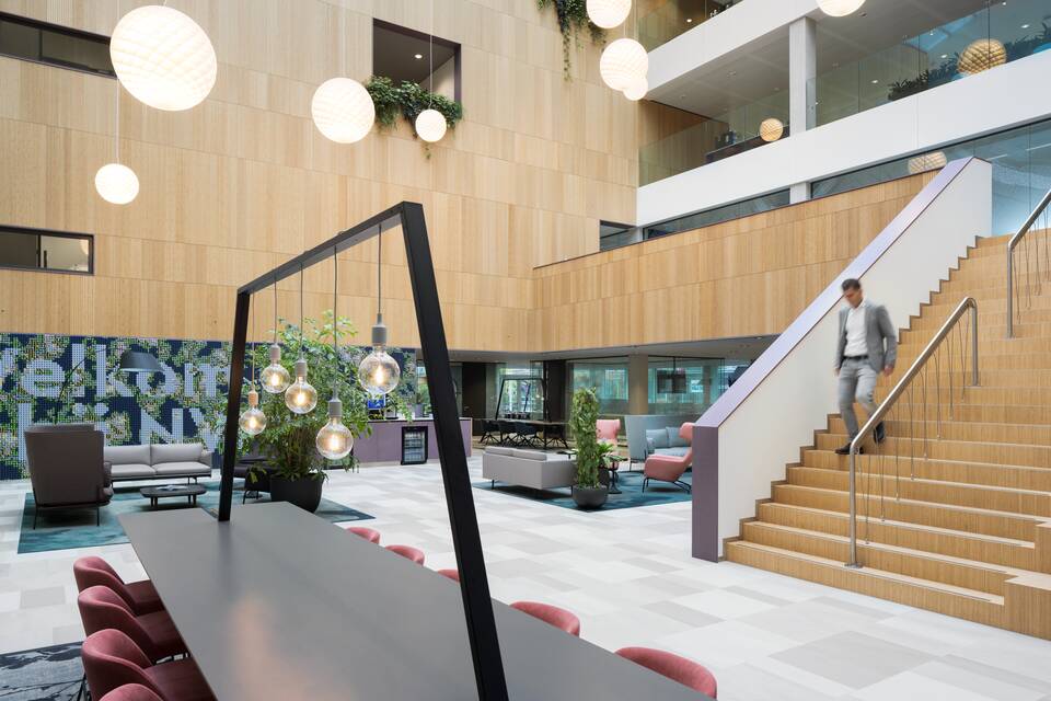 Royal Ahrend office project interior view of NVM in Utrecht SP01