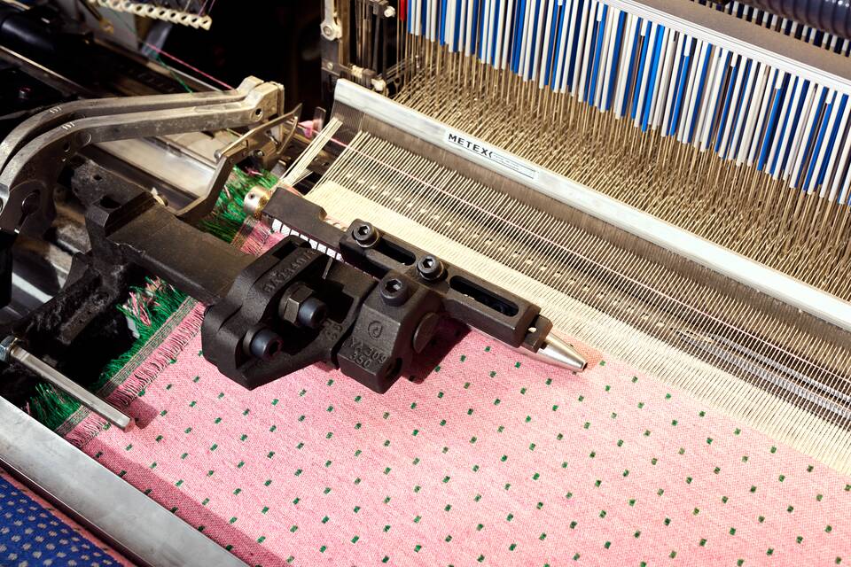 Gispen Classics Repeat limited edition fabric being woven top view