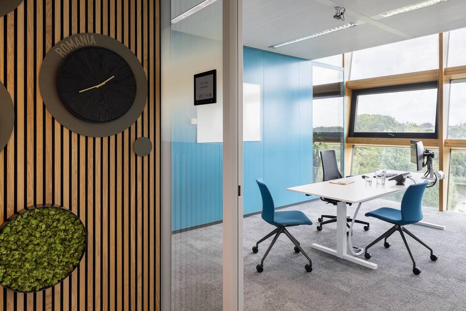 Ahrend office project interior view of NXP in Eindhoven SP09