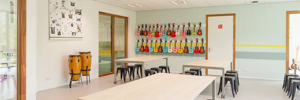 Gispen education project interior view of Leonardo College in Leiden CTH06