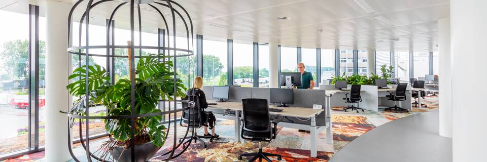 Gispen office project interior view of Royal FloraHolland in Aalsmeer 00A2177