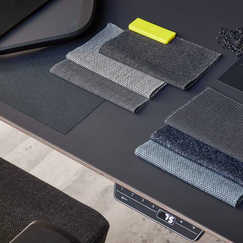 Ahrend Remode materials in black with fabrics and plastic granulates landscape top view