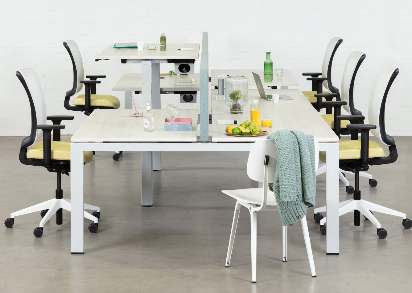 Royal Ahrend Balance 4 leg bench in white with maple tops with middle stand height and light blue screen with SQALA office chairs right side view