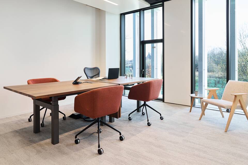 81133ff75da5e845e9f143b565a02238