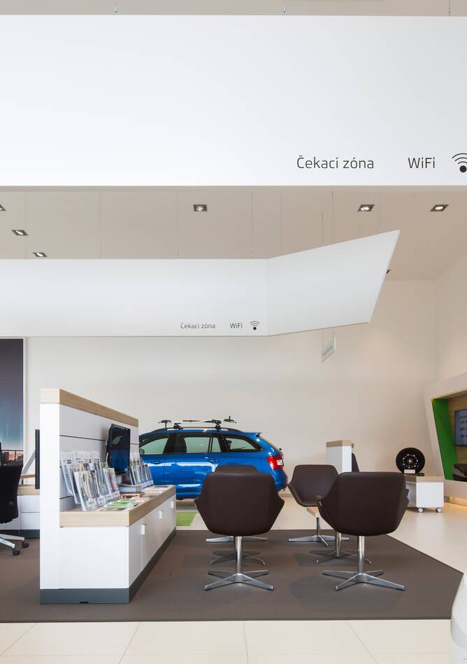 Royal Ahrend store furnishing project interior view of ŠKODA AUTO dealer Auto Dryml in Pardubice Czech Republic jrs3212