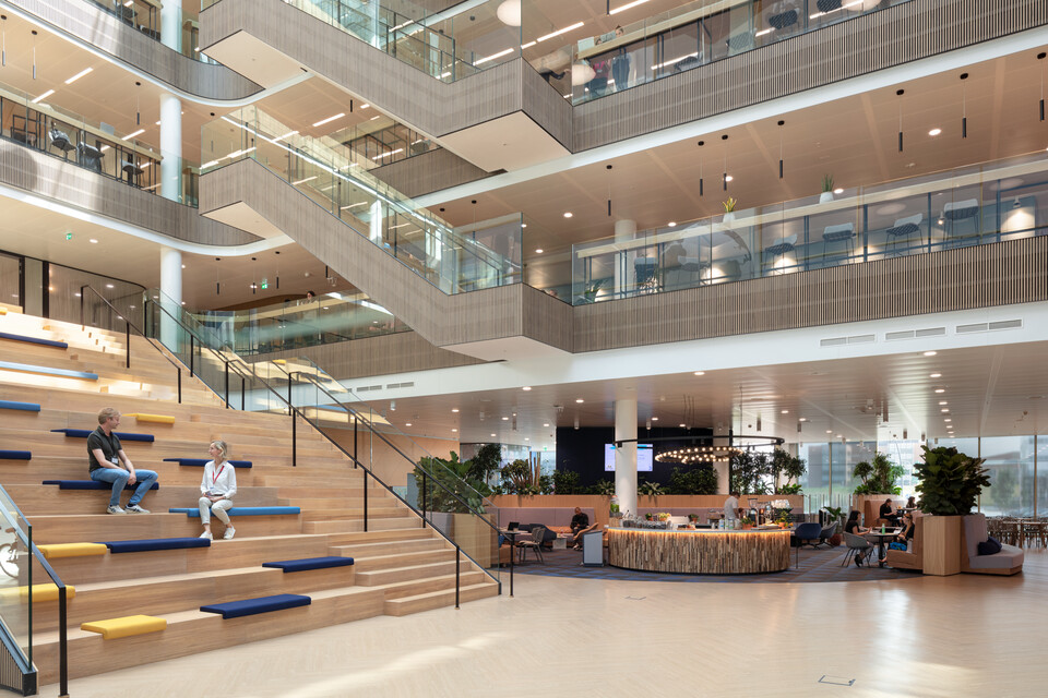 Royal Ahrend office project Danone in Hoofddorp 03
