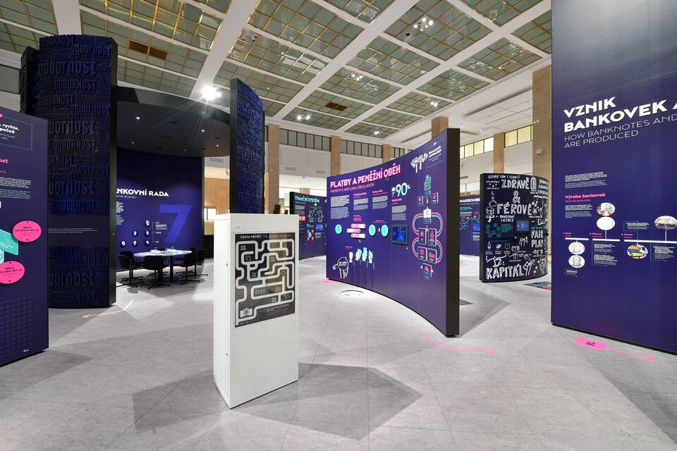 Royal Ahrend fit out project interior view of Czech National Bank Visitor Centre in Prague KB6734