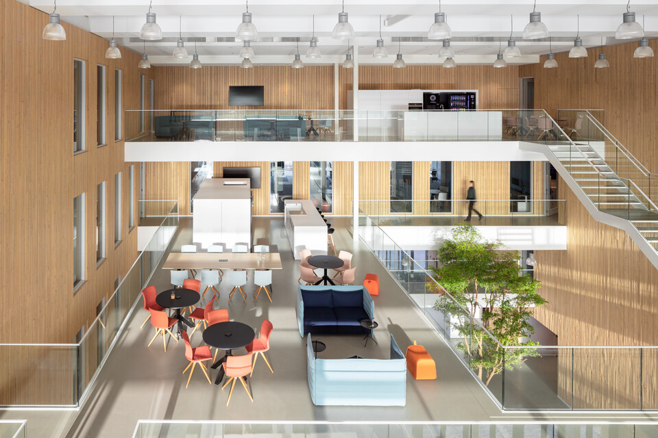 Royal Ahrend office project Vandemoortele in Gent 11