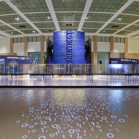 Royal Ahrend fit out project interior view of Czech National Bank Visitor Centre in Prague KB6792