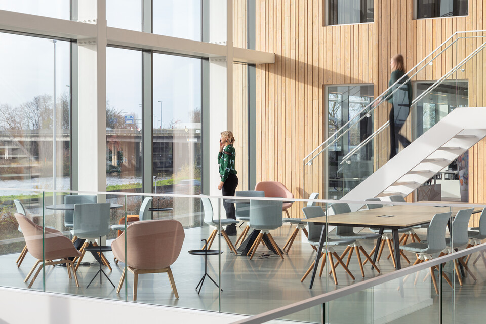 Royal Ahrend office project Vandemoortele in Gent 02