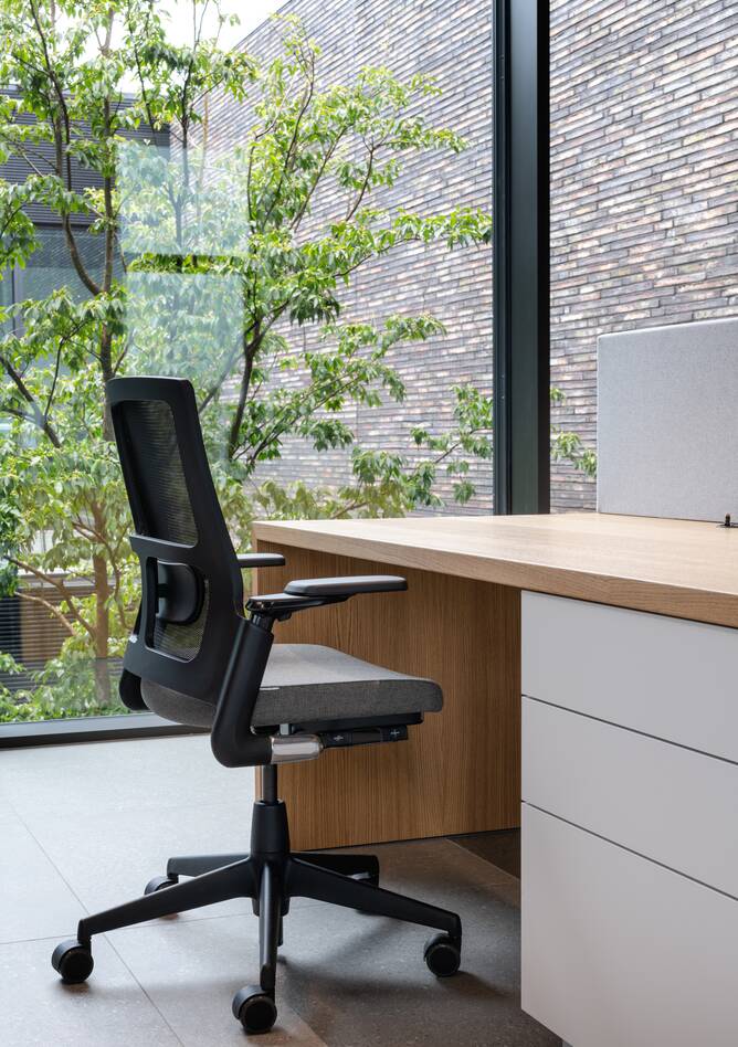 Ahrend office project interior view of Staalbeton in Rijkevorsel NV6186