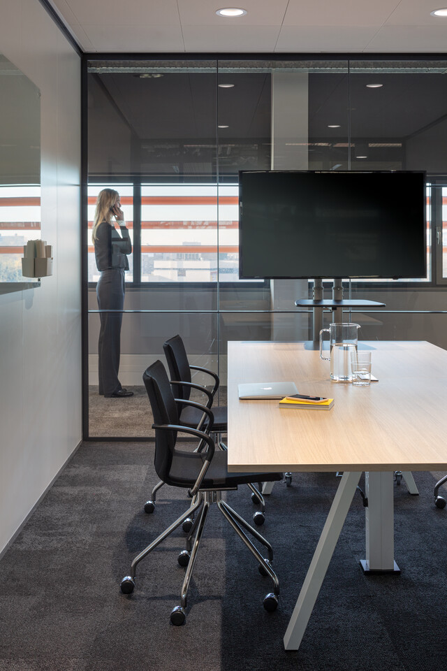Royal Ahrend office project Stedin in Delft 05