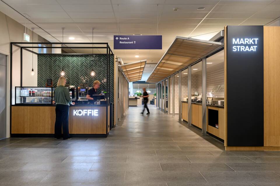 Gispen education project interrior view of University of Applied Sciences Leiden in Leiden MB19