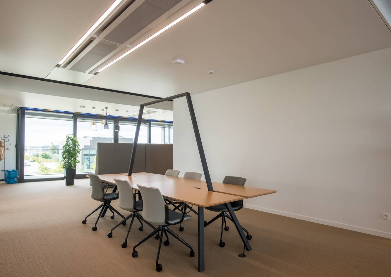 Royal Ahrend office project interior view of EEG in Gullegem SC0096