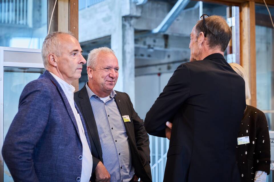 792f7affc1f2b54aa446fbb1f8825563