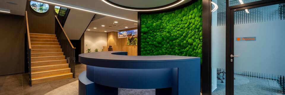 Royal Ahrend store furnishing project interior view of Erste Group AG bank in Prague 02