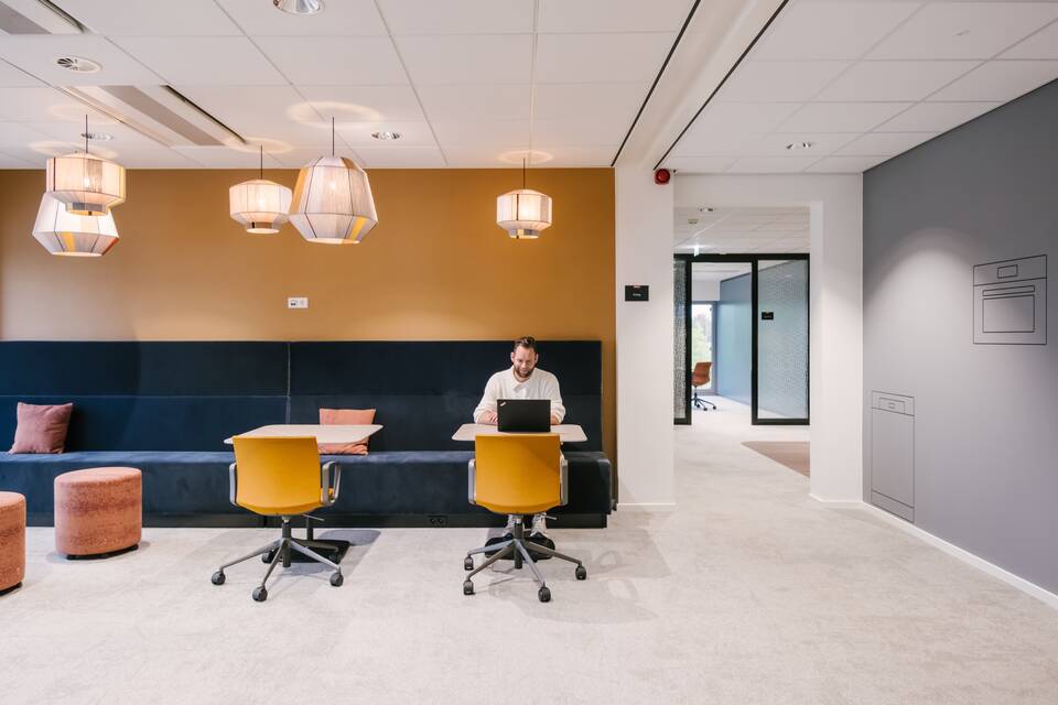 Royal Ahrend office project interior view of Miele in Vianen FP207