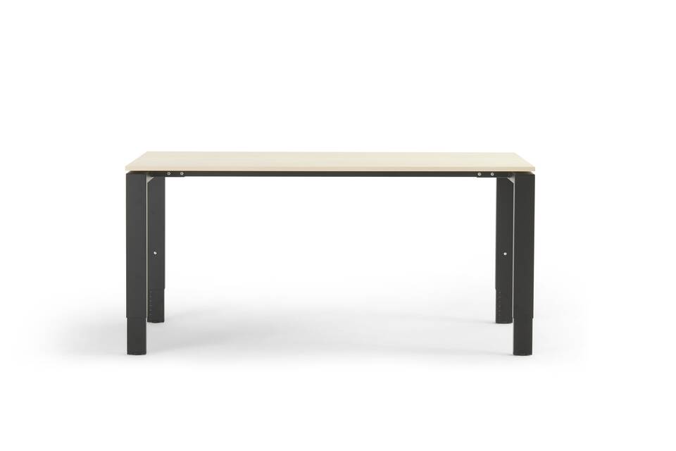 Gispen IC table in black with beech tabletop front view