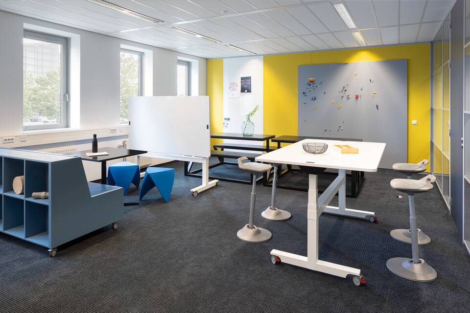 Ahrend government project interior view of Police department in nieuwegein SP05