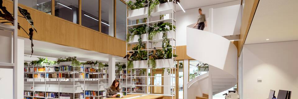 Gispen education project interior view of Rotterdam University of Applied Sciences MB03