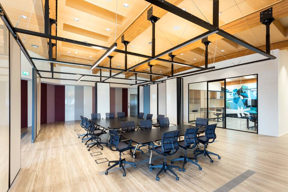 Royal Ahrend office project interior view of IBM Client Center in Milan FI004