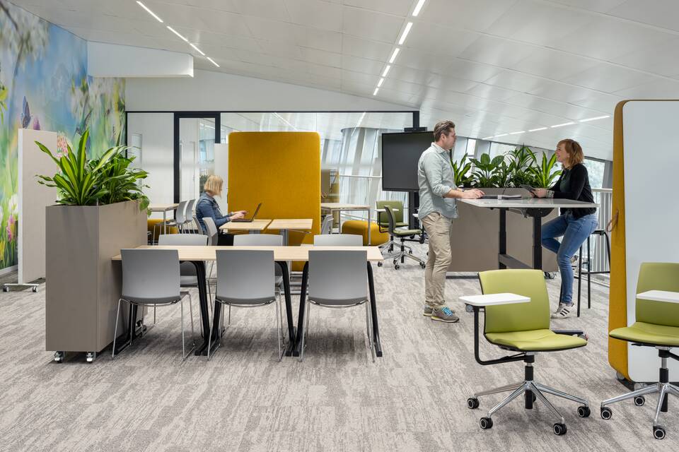 Royal Ahrend education project interior view of Avans Highschool OpenX in Breda SP02