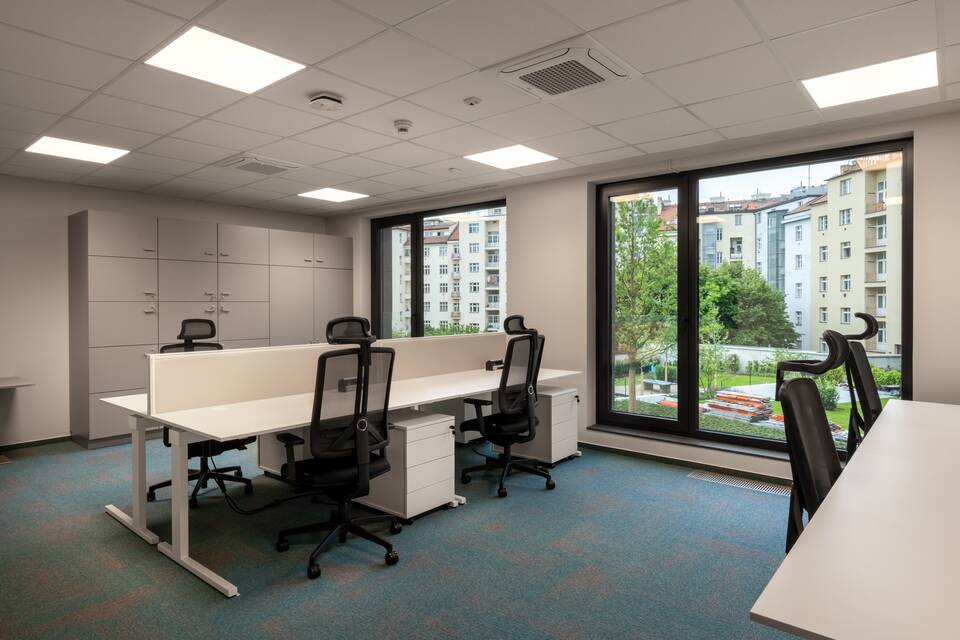 Royal Ahrend store furnishing project interior view of Erste Group AG bank in Prague 7735