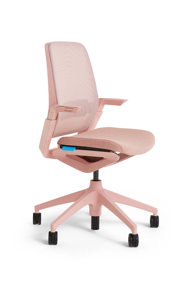 Ahrend Remode office chair in pink front left view
