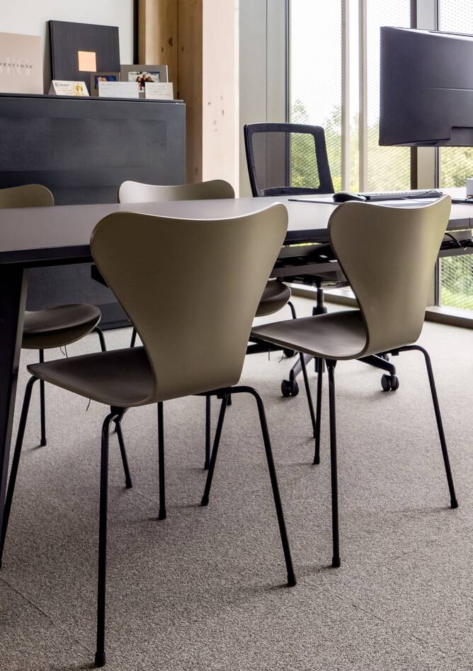 Royal Ahrend office project interior view of Van Laere in Zwijndrecht MLV663