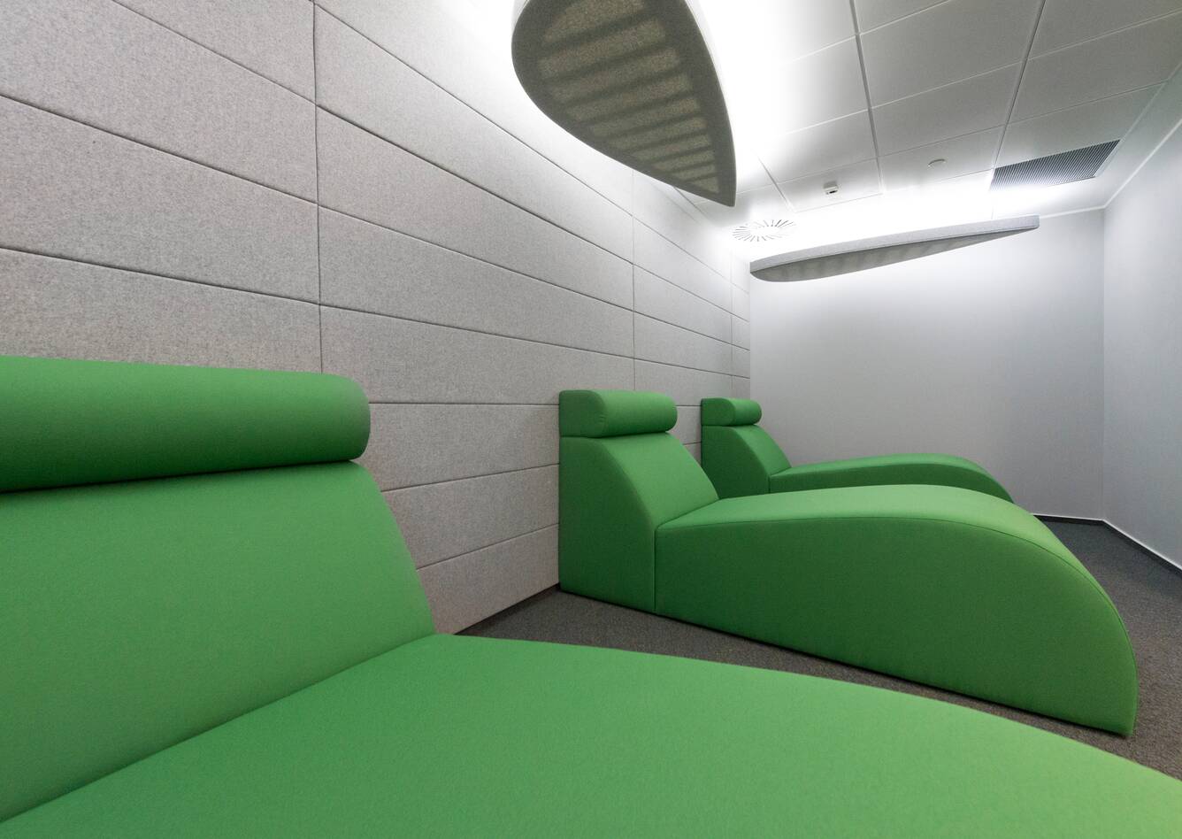 Royal Ahrend office project interior view of Huawei in Bucharest LV108