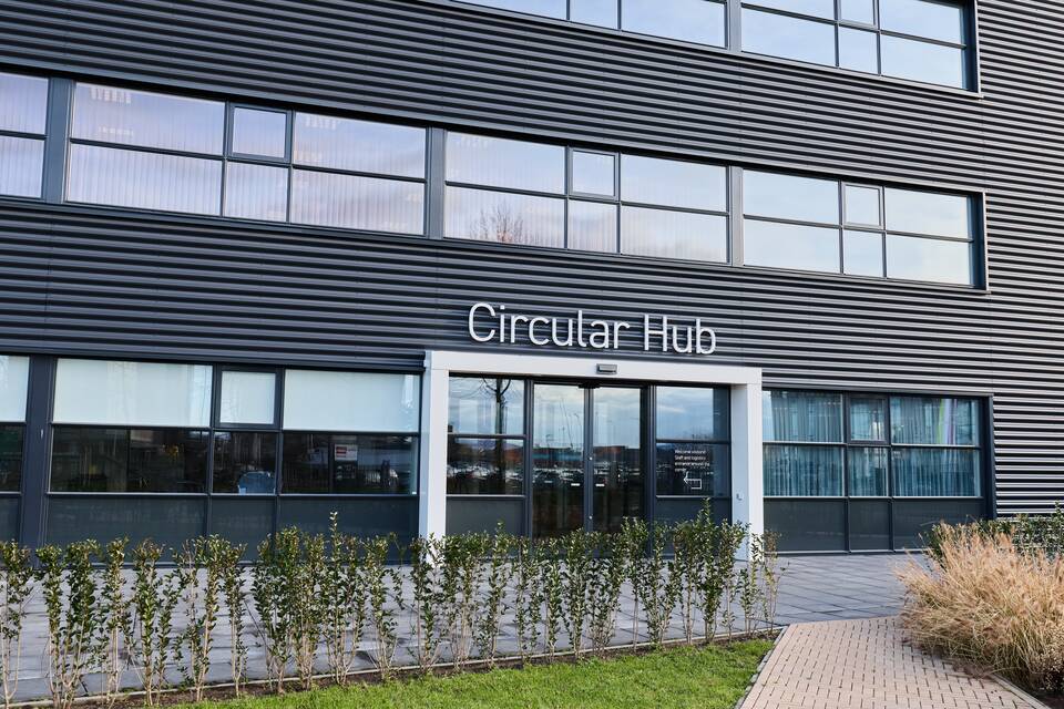 Circular Hub