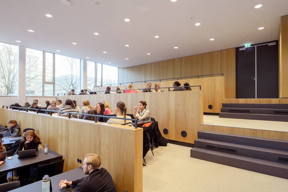 Gispen education project interior view of Rotterdam University of Applied Sciences MB08