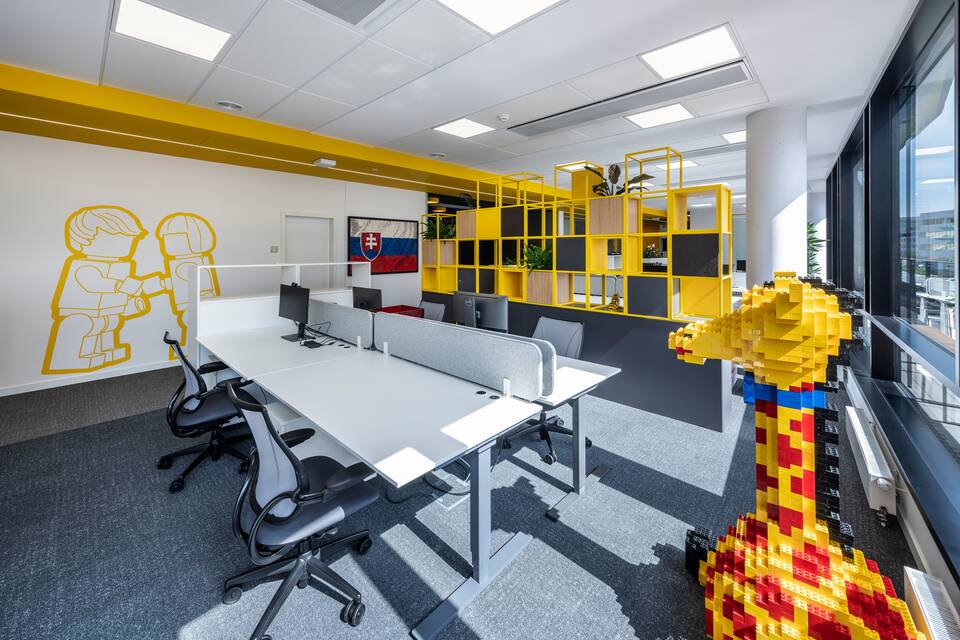 Royal Ahrend office project interior view of Lego in Prague AJ7904