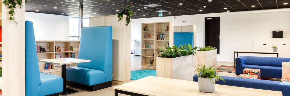 Gispen education project interior view of primary school IKC Muiderkring in Muiden KF5315