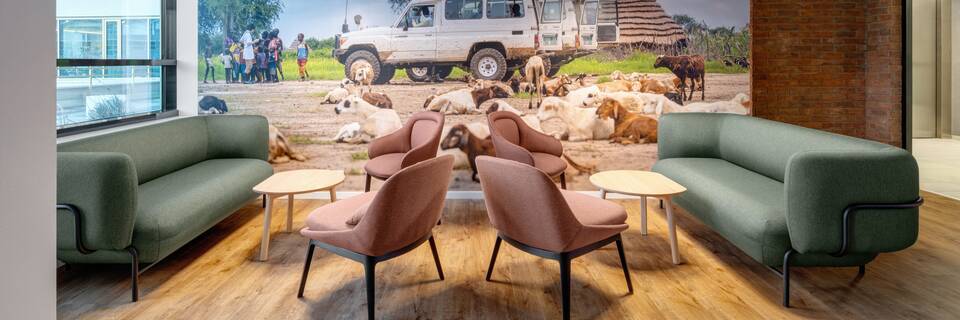Royal Ahrend office project interior view MSF Shared IT Service Center in Prague TD01