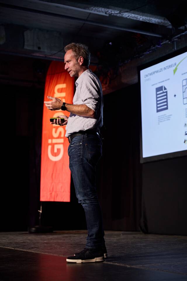 bdd02fc5d6434841304da96376bd60fc