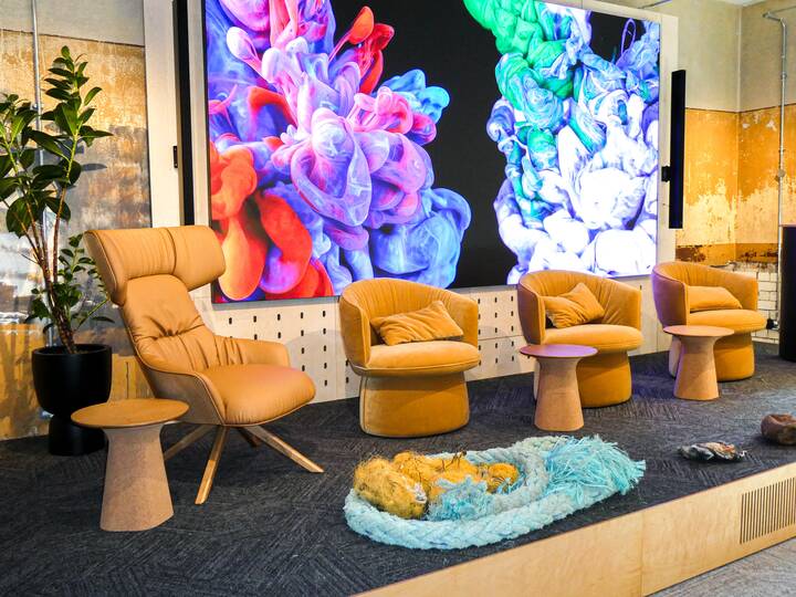 Royal Ahrend interior view of Showroom in Manchester 05