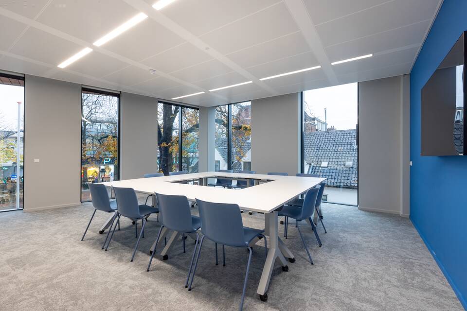 Gispen government project interior view of fedral Police in Hilversum LVDW8521