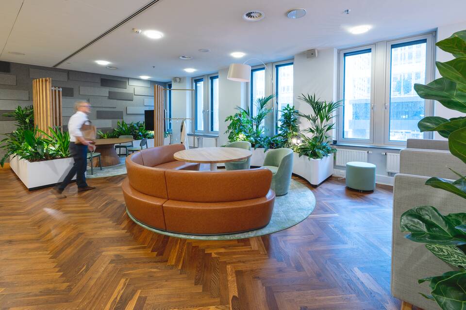 Gispen government project interior view of FMHaaglanden Turfmarkt in The Hague CTH12B