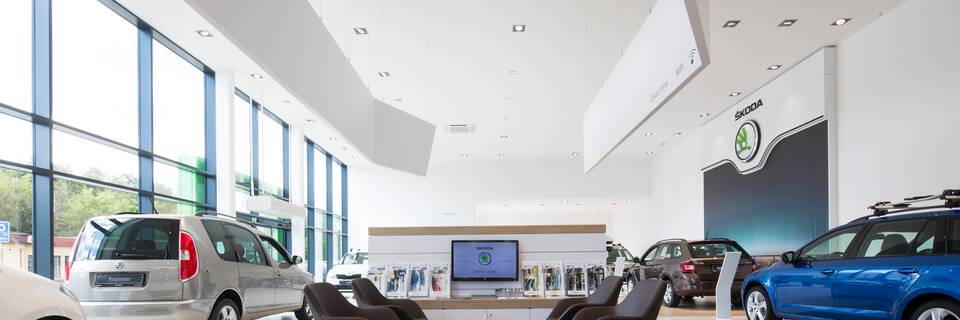 Royal Ahrend store furnishing project interior view of ŠKODA AUTO dealer Auto Dryml in Pardubice Czech Republic jrs3208