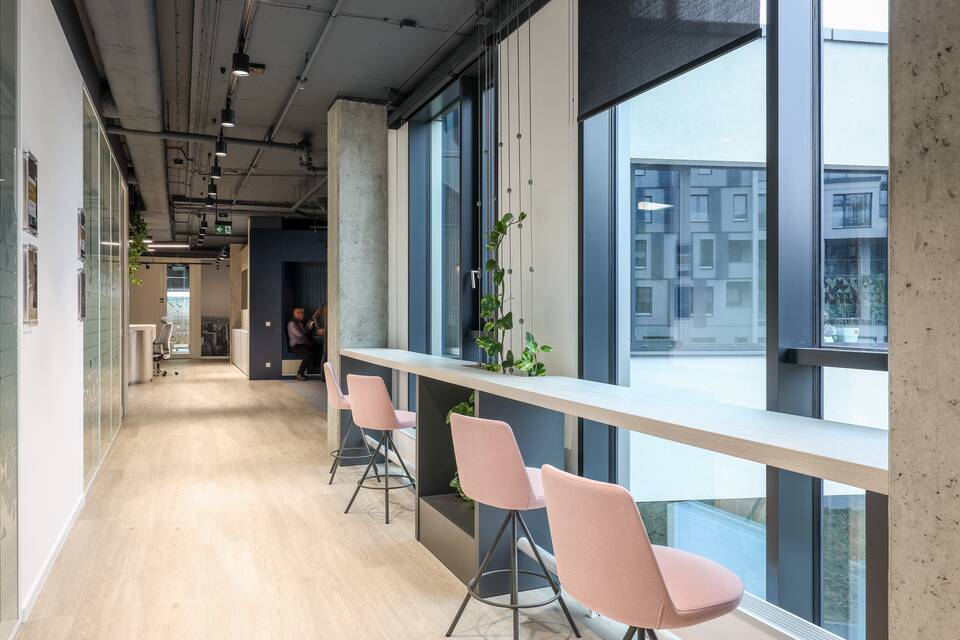 Royal Ahrend office project interior view of OTIS in Prague 4876