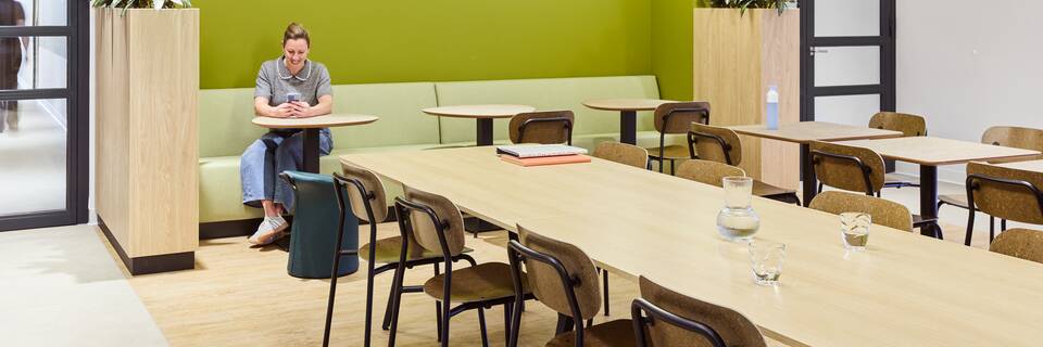 Gispen healthcare project interior view of Radboudumc M850 in Nijmegen DZK0116