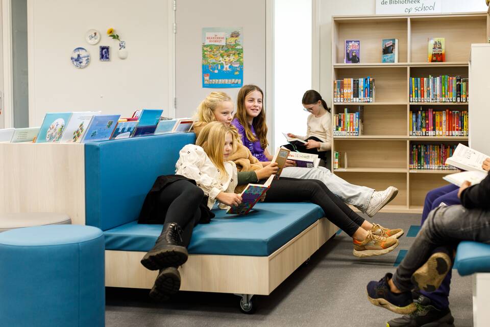 Gispen education project interior view of primary school SMDB Notter Zuna in Notter KF0767
