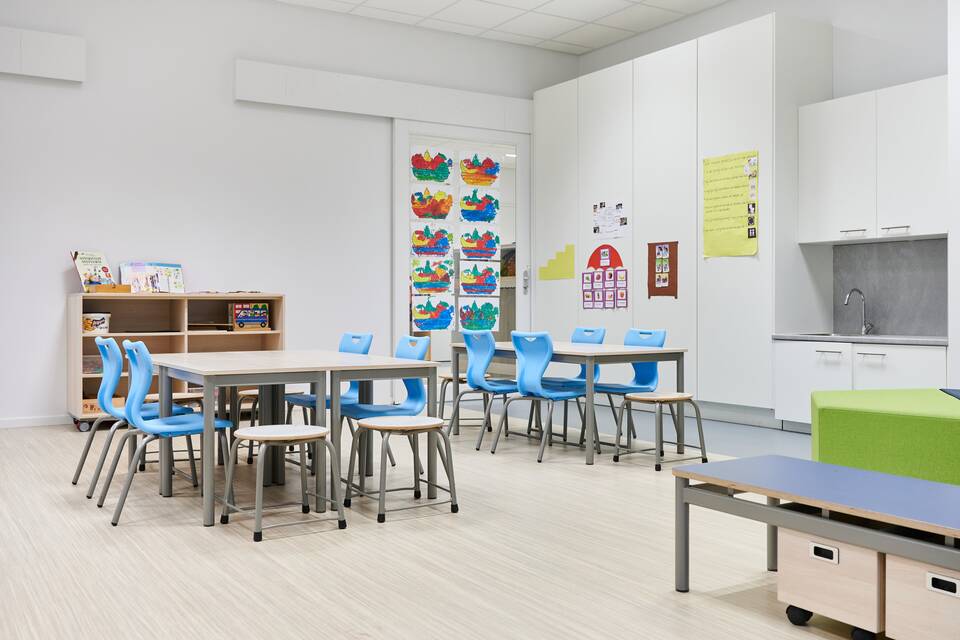 Gispen education project interior view of primary school OBS de Meent in Schildwolde 002