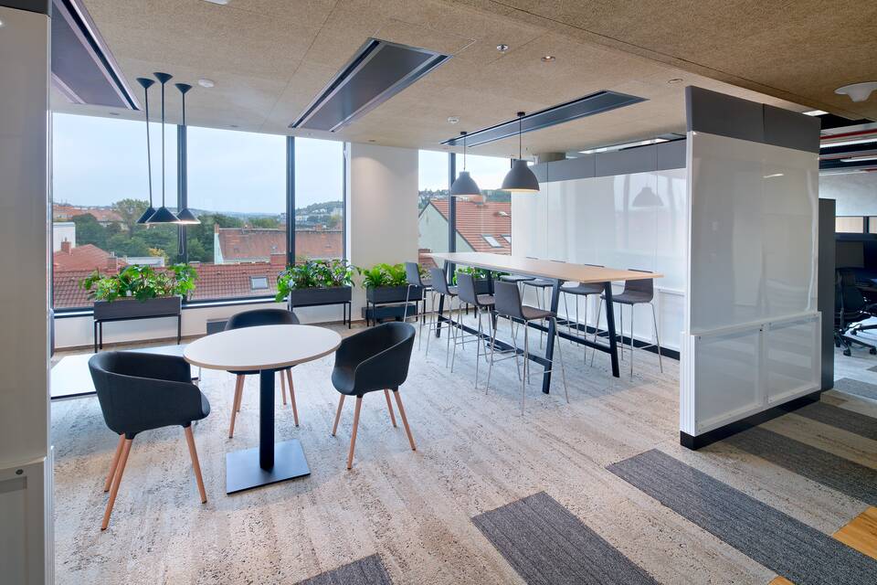 Royal Ahrend office project interior view of MSD IT Gloval Innovation center in Prague AJ9997